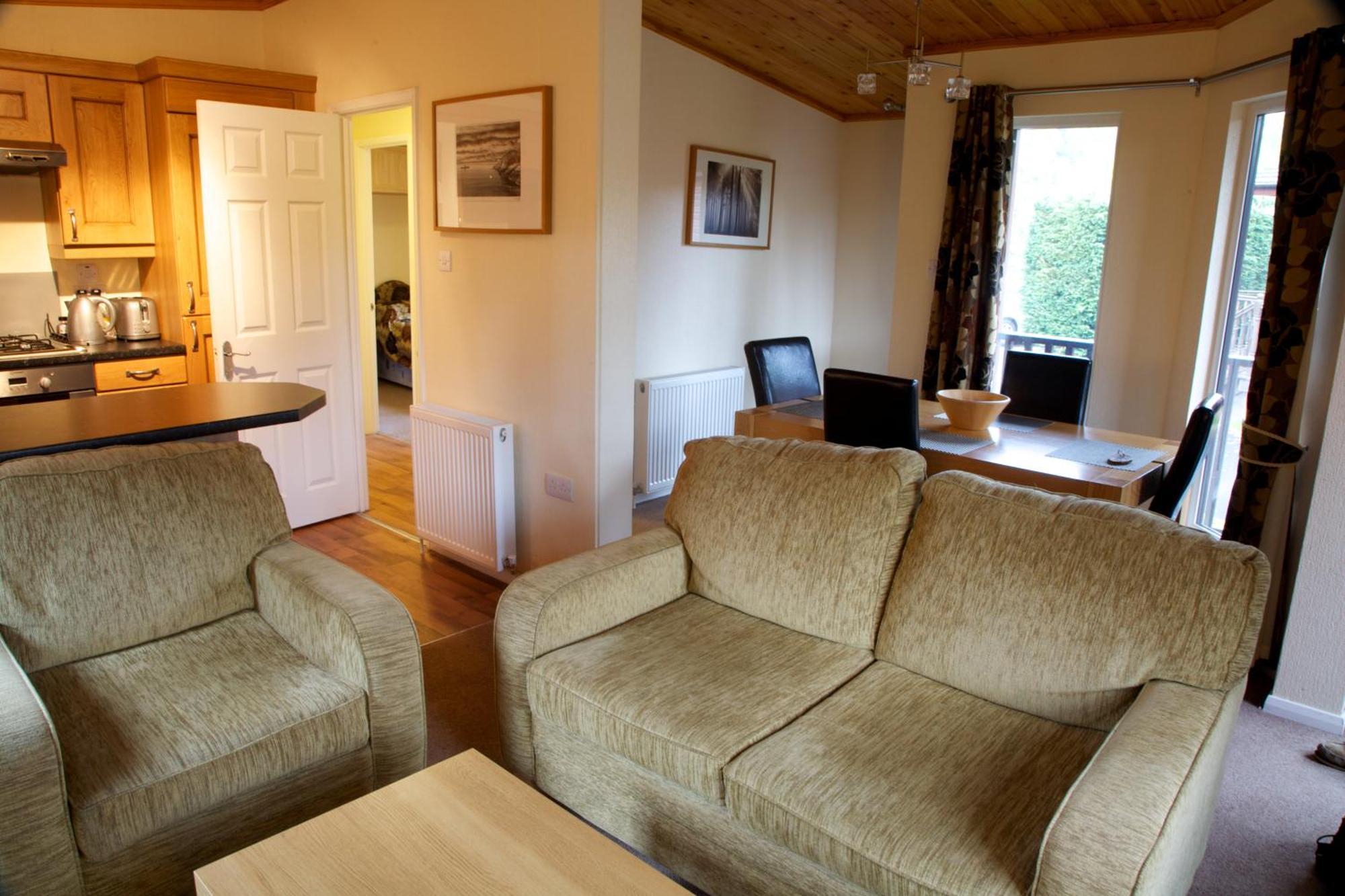 Loch Kinord Hotel Dinnet Room photo